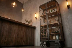 Riess-Ambiente Industrial Loft|Barschränke ><noscript><img width=