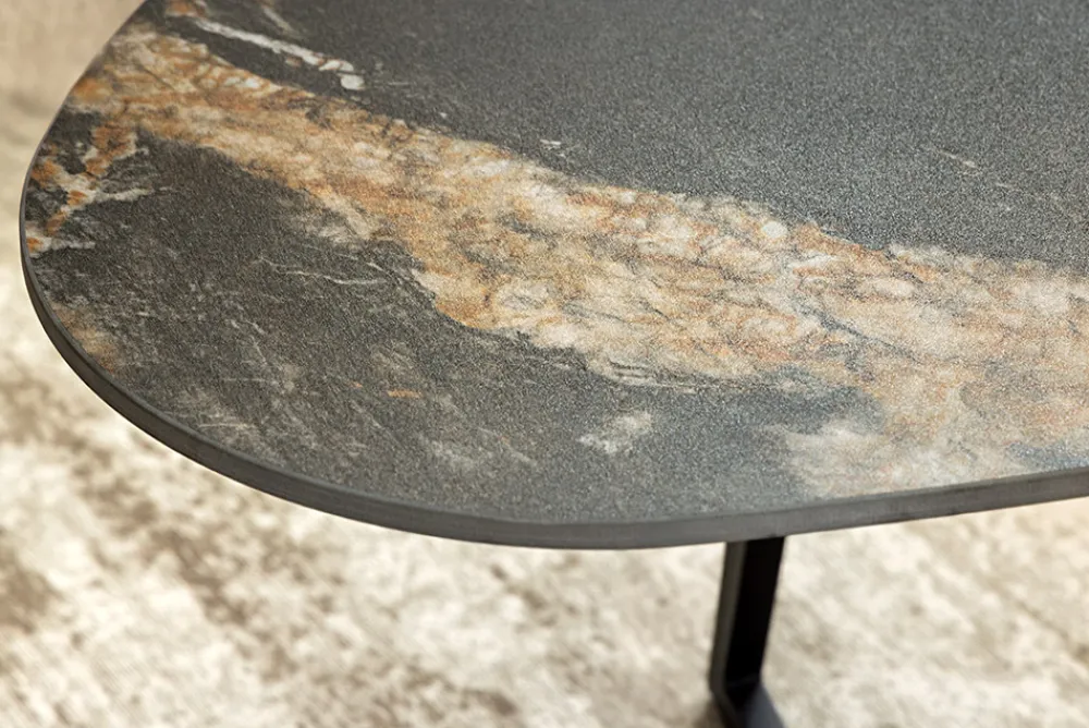 Riess-Ambiente Couchtische & Truhen > Design Couchtisch MARVELOUS 90cm schwarz gold sand Aurora Oro Keramik Metall
