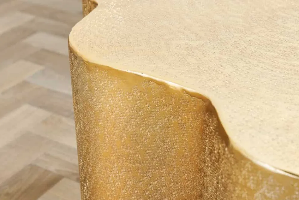 Riess-Ambiente Goldene Möbel|Couchtische & Truhen > Design Couchtisch ORGANIC ORIENT 75cm gold Handarbeit