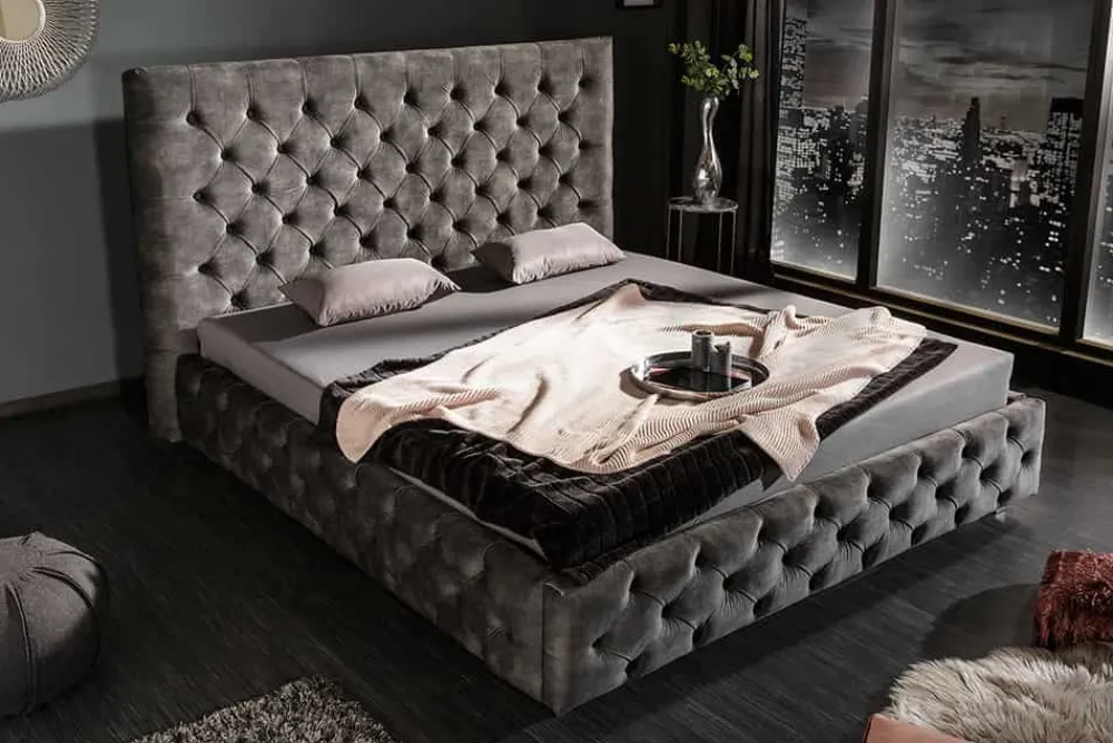Riess-Ambiente Polsterbetten|Samt Möbel > Design Doppelbett PARIS 160x200cm grau Samt Chesterfield Polsterbett