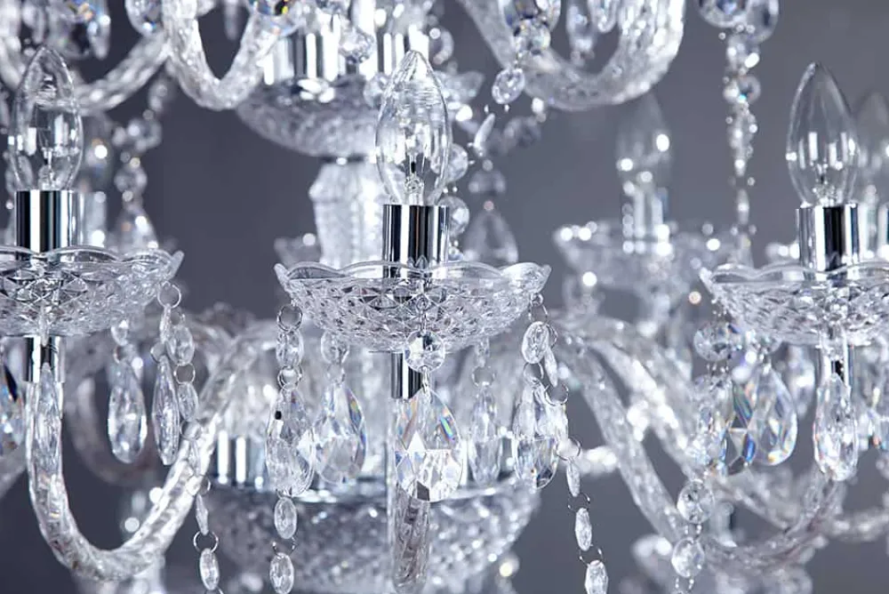 Riess-Ambiente Hängelampen|Kronleuchter & Lüster > Design Kronleuchter CRYSTAL XXL 120cm klar Acryl 30-armig Kristall-Lampe