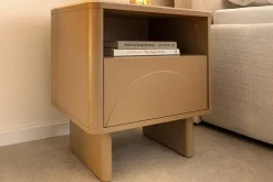 Riess-Ambiente Beistelltische|Retro Möbel > Design Nachttisch SAVOY 50cm grau beige greige Keramik Travertin Beistelltisch