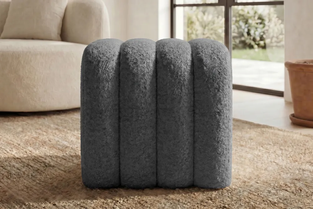 Riess-Ambiente Sitzhocker > Design Polsterhocker VOGUE 40cm grau Bouclé Sitzhocker