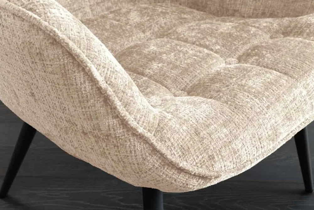 Riess-Ambiente Skandinavisch|Loungesessel > Design Sessel SCANDINAVIA champagner Chenille Cremona schwarz Metall mit Armlehne