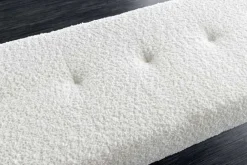 Riess-Ambiente Sitzbänke > Design Sitzbank BOUTIQUE 100cm weiß Bouclé schwarze Metallbeine Polsterbank