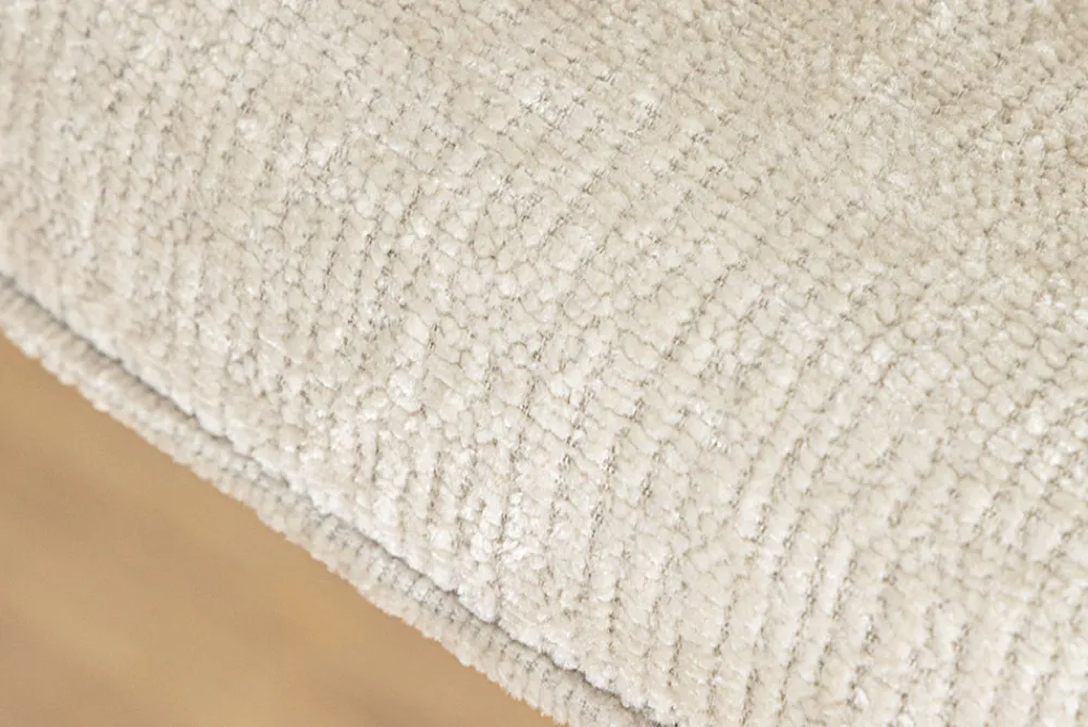 Riess-Ambiente Skandinavisch|Retro Möbel > Drehbarer Retro Stuhl AVIGNON beige Chenille schwarze Metallbeine