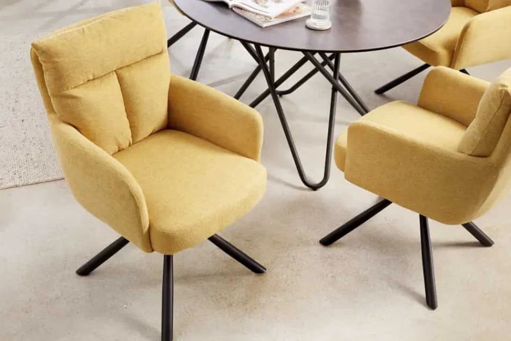 Riess-Ambiente Retro Möbel|Skandinavisch > Drehbarer Retro Stuhl BIG GEORGE senfgelb mit Armlehnen und Taschenfederkernpolsterung