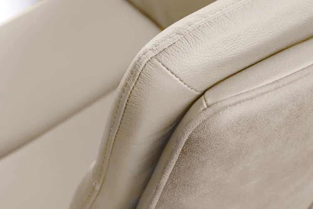 Riess-Ambiente Retro Möbel|Stühle > Drehbarer Stuhl BIG GEORGE beige Echtleder Microfaser mit Armlehne schwarze Metallbeine