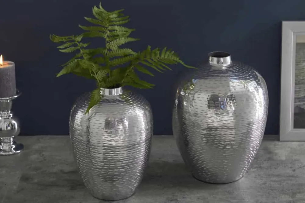 Riess-Ambiente Dekoration|Vasen > Elegantes Vasen 2er Set ORIENTAL 32cm silber im Rice Hammerschlag Design