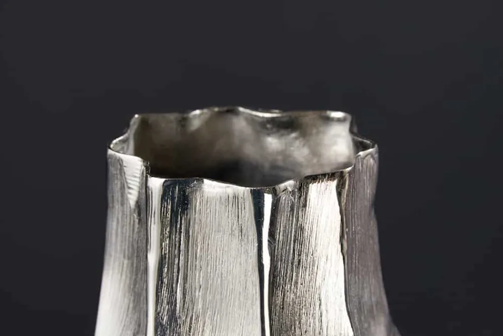 Riess-Ambiente Dekoration|Vasen > Elegante Vase ORGANIC ORIENT 45cm silber Hammerschlag Design