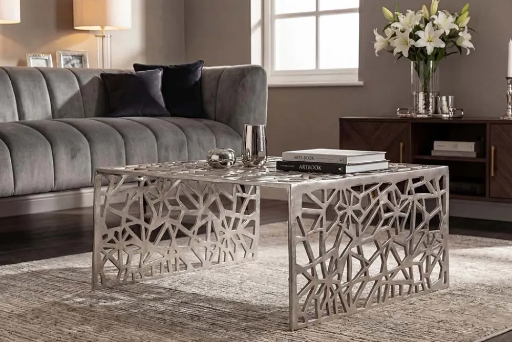 Riess-Ambiente Couchtische & Truhen > Handgearbeiteter Couchtisch ABSTRACT 60cm Alu silberfarbig im Gap Design