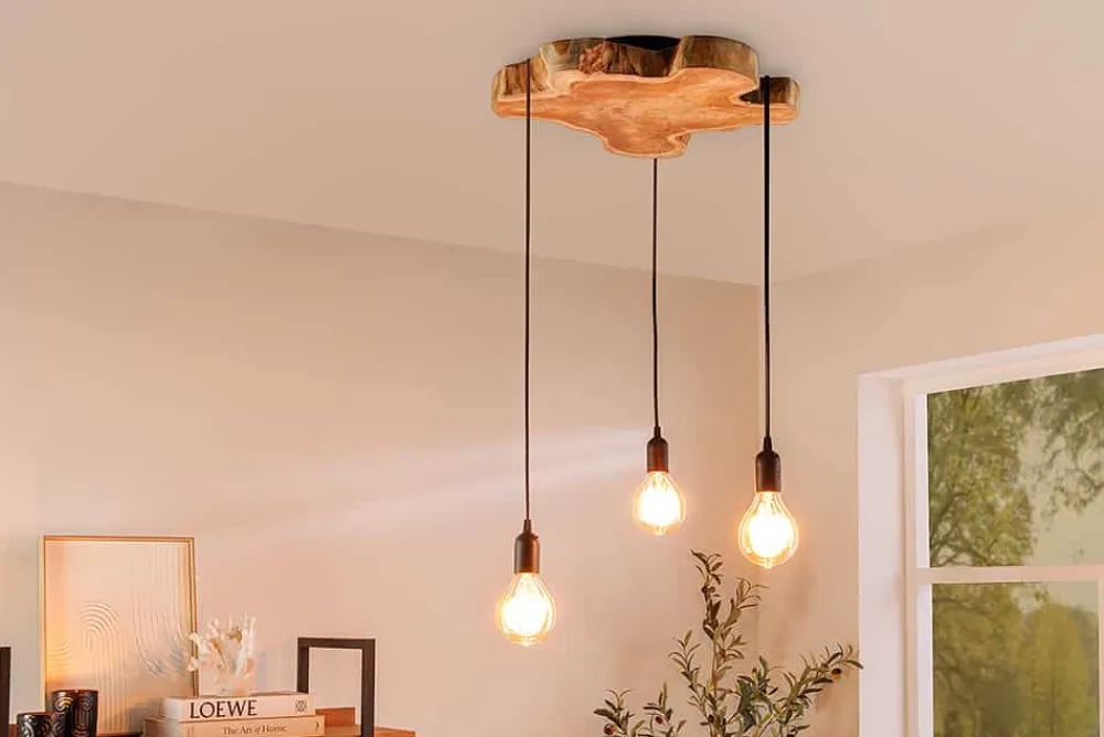 Riess-Ambiente Hängelampen > Handgefertigte Hängeleuchte HYPNOTIC 50cm natur Longan Massivholz