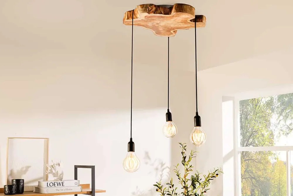 Riess-Ambiente Hängelampen > Handgefertigte Hängeleuchte HYPNOTIC 50cm natur Longan Massivholz