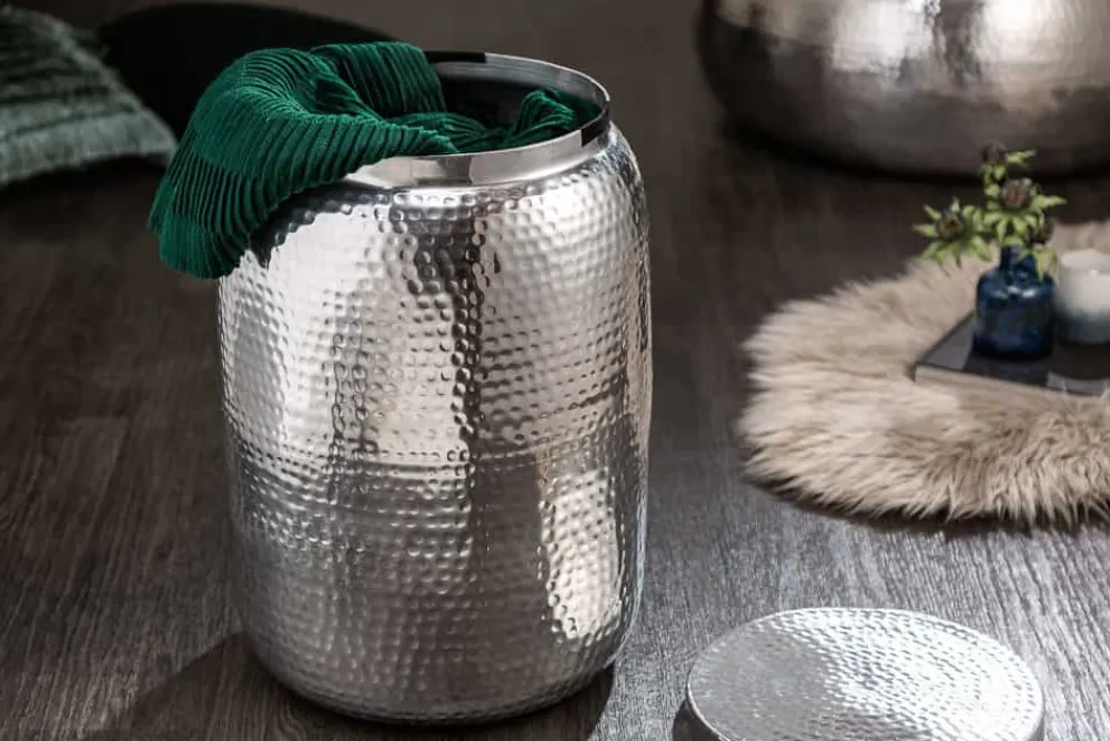 Riess-Ambiente Beistelltische > Handgefertigter Beistelltisch ORIENT STORAGE 50cm silber Hammerschlag Design mit Stauraum rund