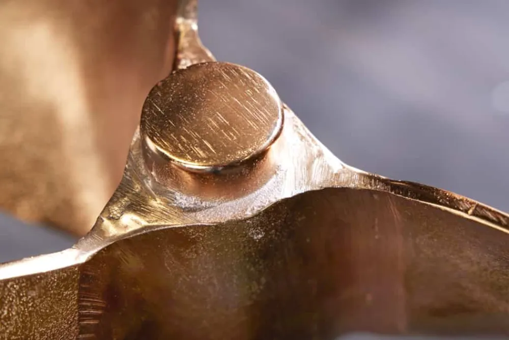 Riess-Ambiente Beistelltische|Goldene Möbel > Handgefertigter Beistelltisch OCEAN 75cm gold schwarz Glasplatte Metall maritim rund