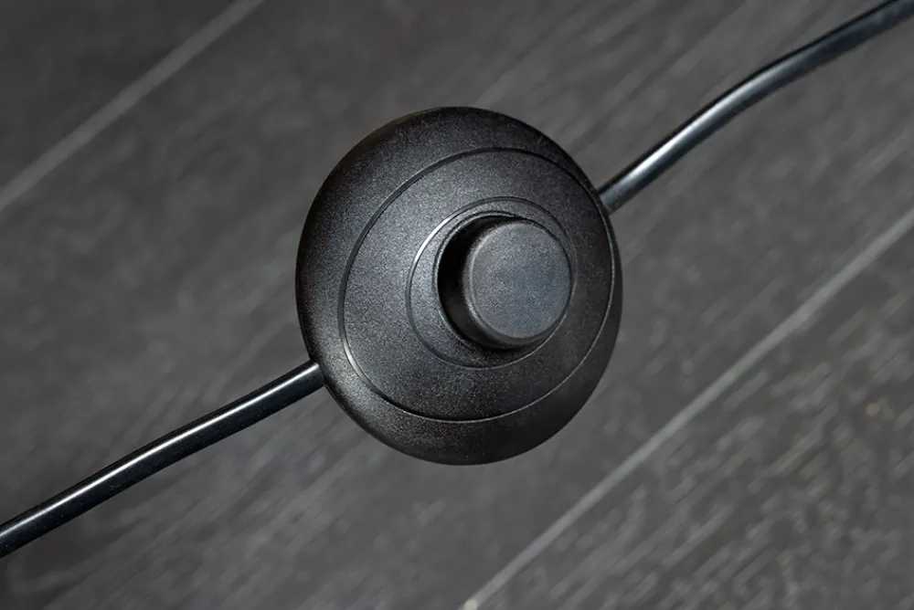 Riess-Ambiente Stehleuchten > Handgefertigte Stehlampe DESIGNED BY NATURE 165cm natur schwarz Regenbaumholz