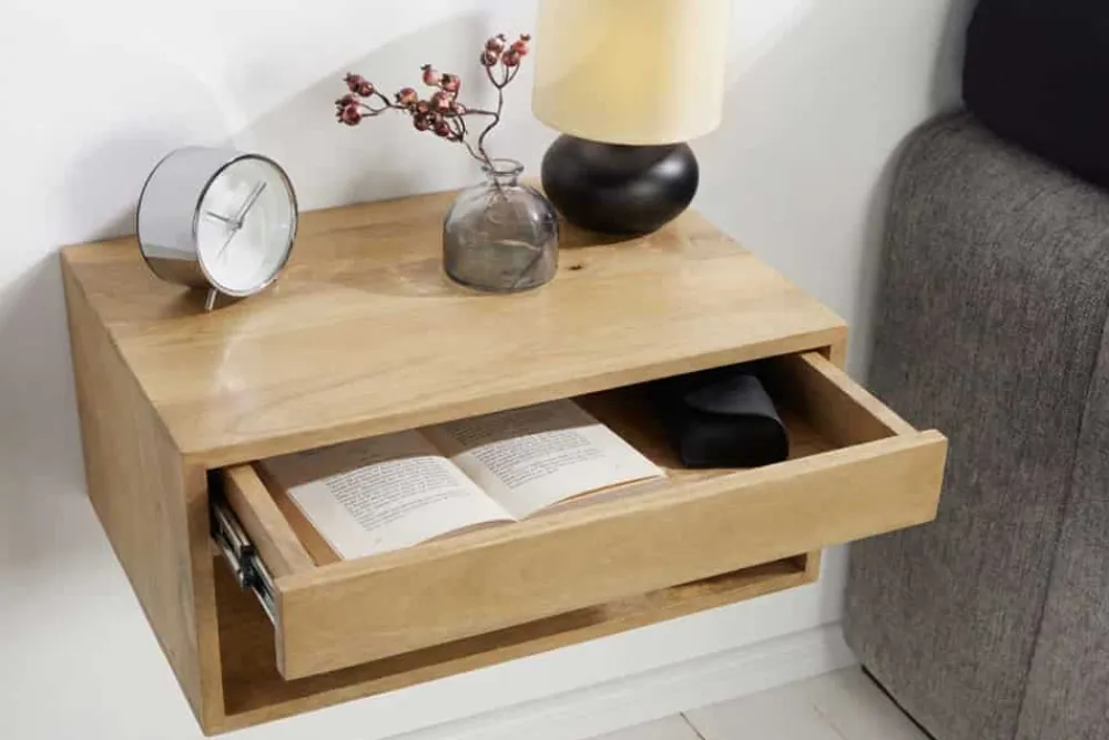 Riess-Ambiente Skandinavisch|Mehr... > Hängender Nachttisch PURE 50cm natur Mangoholz cream finish Wandregal Schublade