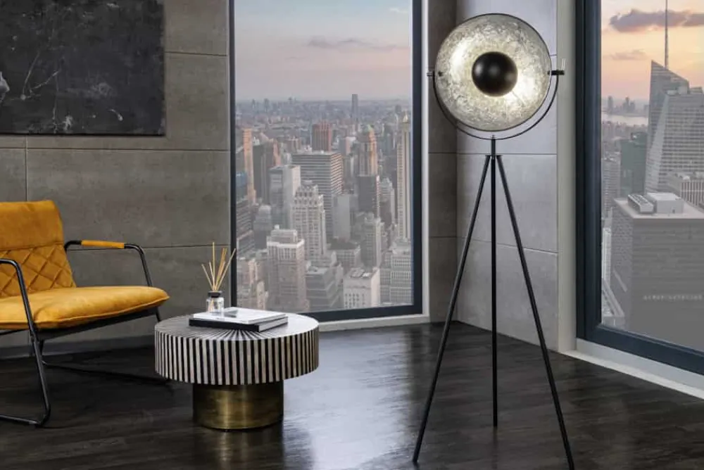 Riess-Ambiente Industrial Loft|Retro Möbel > Industrial Stehlampe STUDIO 150cm schwarz Blattsilber-Optik neigbarer Schirm