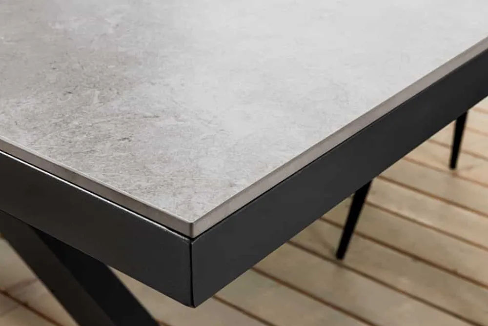 Riess-Ambiente Haus & Garten|Esstische > In- und Outdoor Esstisch GALAXIE 160cm hellgrau Keramik anthrazit Aluminium