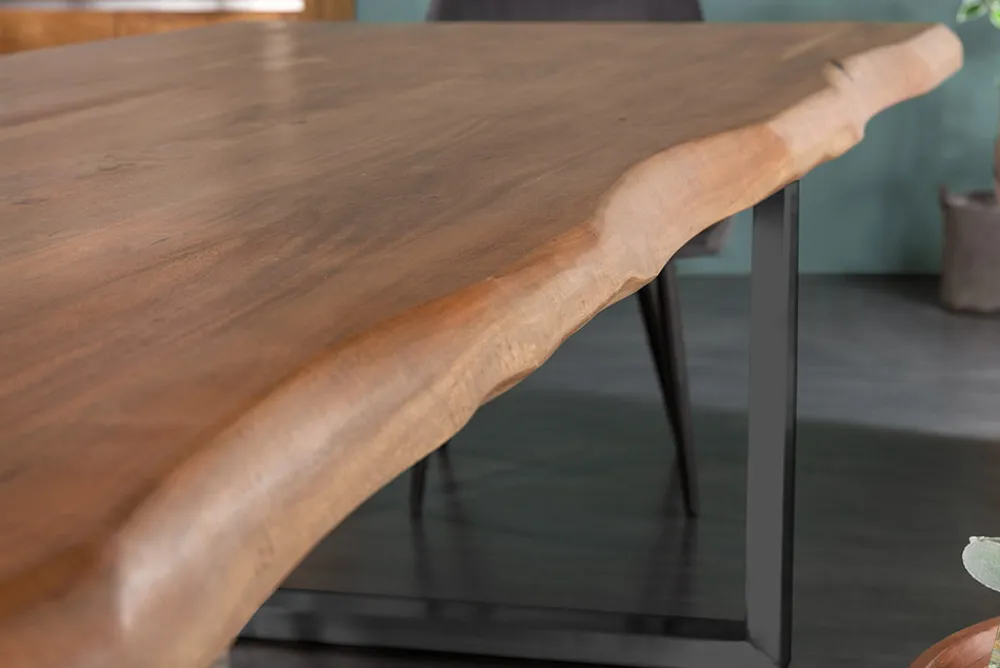 Riess-Ambiente Mehr...|Massivholzesstische > Massiver Esstisch MAMMUT 300cm braun honey finish Akazie schwarz Baumkante