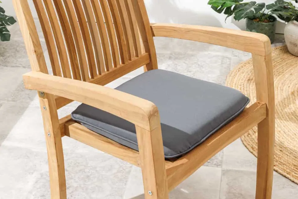 Riess-Ambiente Mehr...|Massivholz Gartenmöbel > Massiver Gartenstuhl EMPIRE TEAK natur Teakholz stapelbar