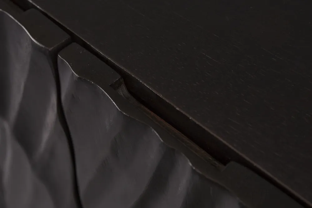 Riess-Ambiente Mehr...|Goldene Möbel > Massives Highboard SCORPION 120cm schwarz Mangoholz aufwendige 3D Schnitzereien