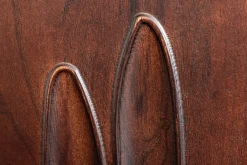 Riess-Ambiente Retro Möbel|Sideboards & Kommoden > Massives Sideboard DUNE 175cm walnuss-braun Akazienholz 3D-Design schwarz Metall