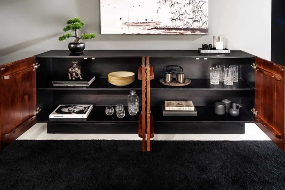 Riess-Ambiente Retro Möbel|Sideboards & Kommoden > Massives Sideboard FLUID 175cm walnuss-braun Akazienholz 3D-Design schwarzer Sockelfuß