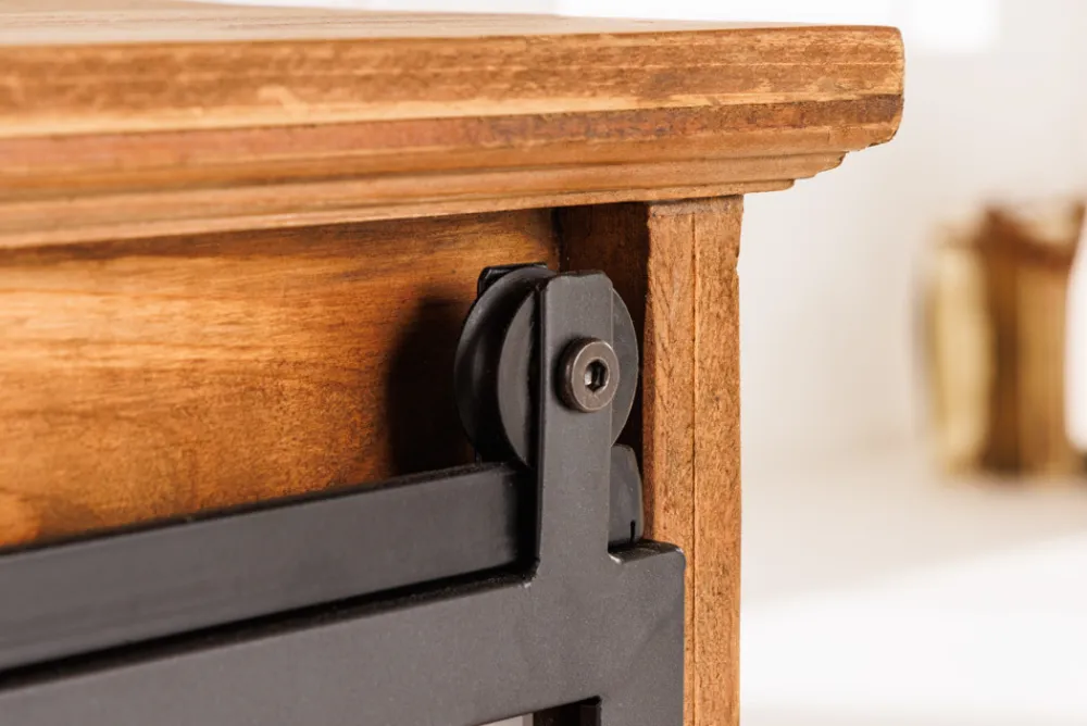 Riess-Ambiente Industrial Loft|Barschränke > Massives Sideboard HERITAGE 150cm natur Pinienholz Industrial-Türen Metall Vitrine