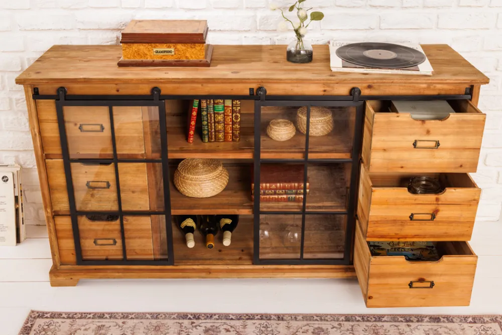 Riess-Ambiente Industrial Loft|Barschränke > Massives Sideboard HERITAGE 150cm natur Pinienholz Industrial-Türen Metall Vitrine