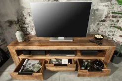 Riess-Ambiente Mehr...|Industrial Loft ><noscript><img width=