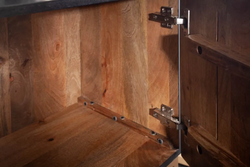 Riess-Ambiente Mehr...|Goldene Möbel > Massives TV-Lowboard SCORPION 160cm schwarz Mangoholz aufwendige 3D Schnitzereien