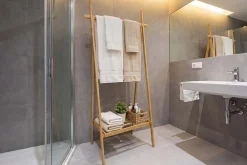 Riess-Ambiente Garderoben ><noscript><img width=