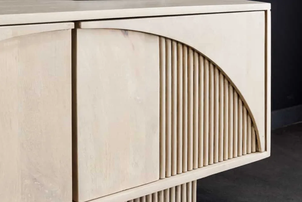 Riess-Ambiente Retro Möbel|Tv- & Lowboards > Massivholz TV-Lowboard ART DECO 200cm weiß gekälkt Mangoholz 3D-Front
