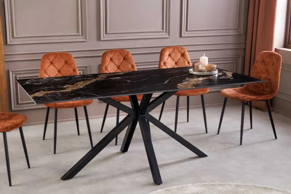Riess-Ambiente Esstische > Moderner Esstisch GALAXIE 160cm Aurora Oro schwarz gold sand Keramik