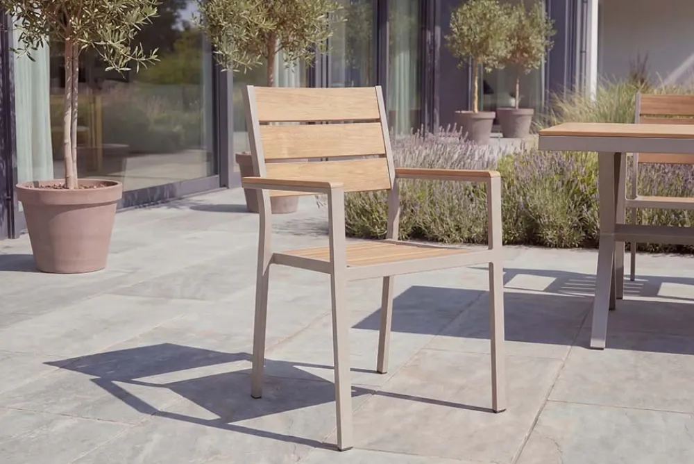 Riess-Ambiente Gartenstühle > Moderner Gartenstuhl DESIGNO 90cm natur greige Aluminium stapelbar wetterfest
