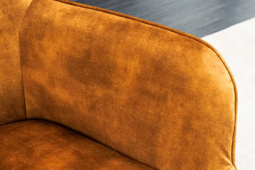 Riess-Ambiente Skandinavisch|Loungesessel > Moderner Sessel SCANDINAVIA senfgelb Samt schwarze Metallbeine mit Armlehnen