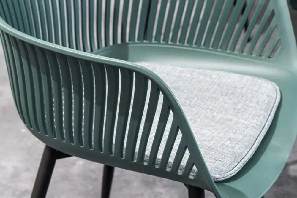 Riess-Ambiente Skandinavisch|Retro Möbel > Moderner Stuhl SIGNUM salbei schwarz Kunststoff Gartenstuhl Indoor Outdoor mit Armlehnen
