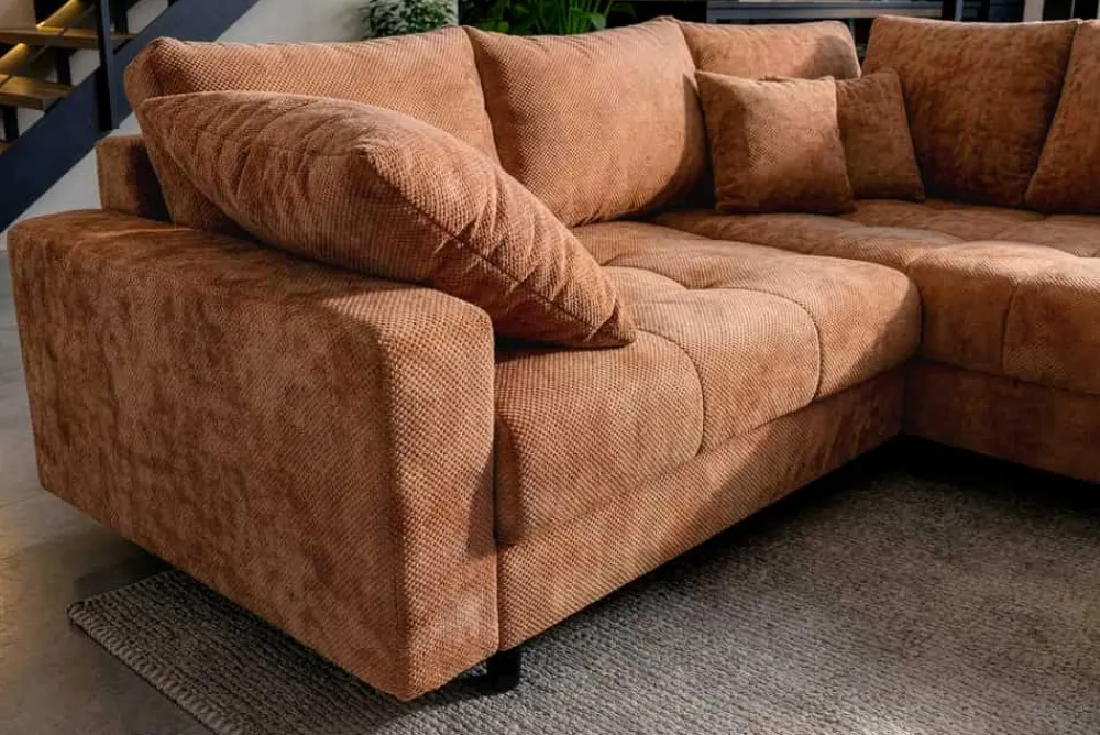 Riess-Ambiente Skandinavisch|Xxl Sofa > Modernes Ecksofa KENT 220cm rostbraun Chenille inkl. Hocker Federkern Wohnlandschaft