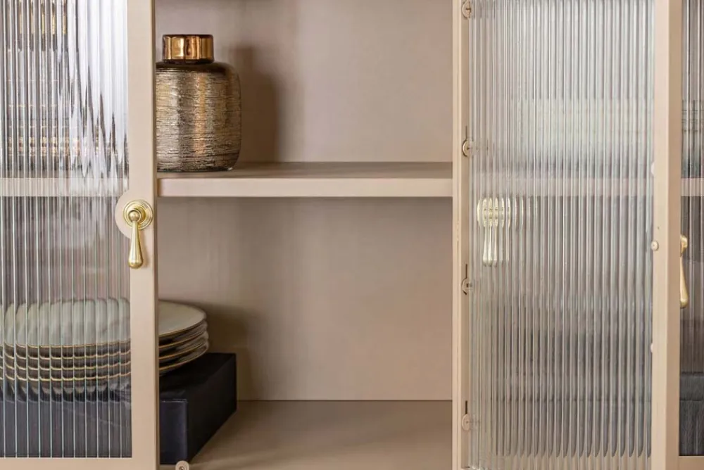 Riess-Ambiente Vitrinen|Sideboards & Kommoden > Modernes Sideboard AMSTERDAM 105cm greige gold Riffelglas Metall Vitrine Schrank