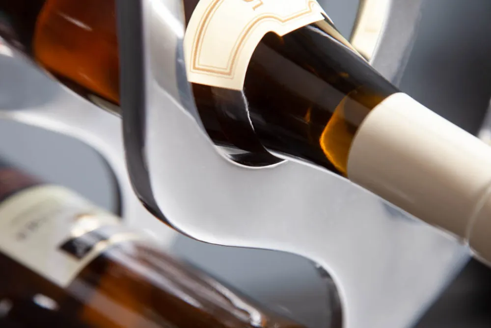 Riess-Ambiente Weinregale > Modernes Weinregal FLAME 93cm silber für 9 Flaschen Flaschenhalter