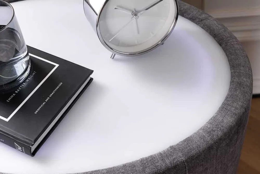 Riess-Ambiente Samt Möbel|Retro Möbel > Nachttisch SIGNUM 55cm oval grau Vogue Seiden Samtstoff inkl. Beleuchtung Schubladen