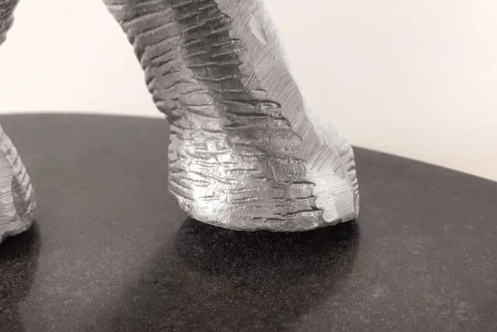 Riess-Ambiente Beistelltische > Runder Beistelltisch ELEPHANT 80cm silber Metall Glas Marmor Skulptur handmade