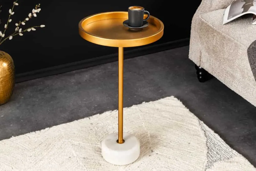 Riess-Ambiente Beistelltische|Goldene Möbel > Runder Beistelltisch TRAYFUL 60cm gold Eisen weiß Marmorfuß handmade