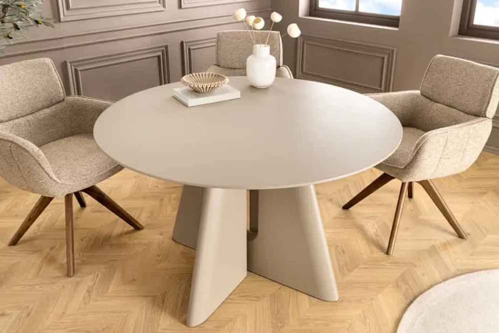 Riess-Ambiente Skandinavisch|Esstische > Runder Esstisch ORGANIKO 120cm cement greige mit skulpturalem Säulengestell