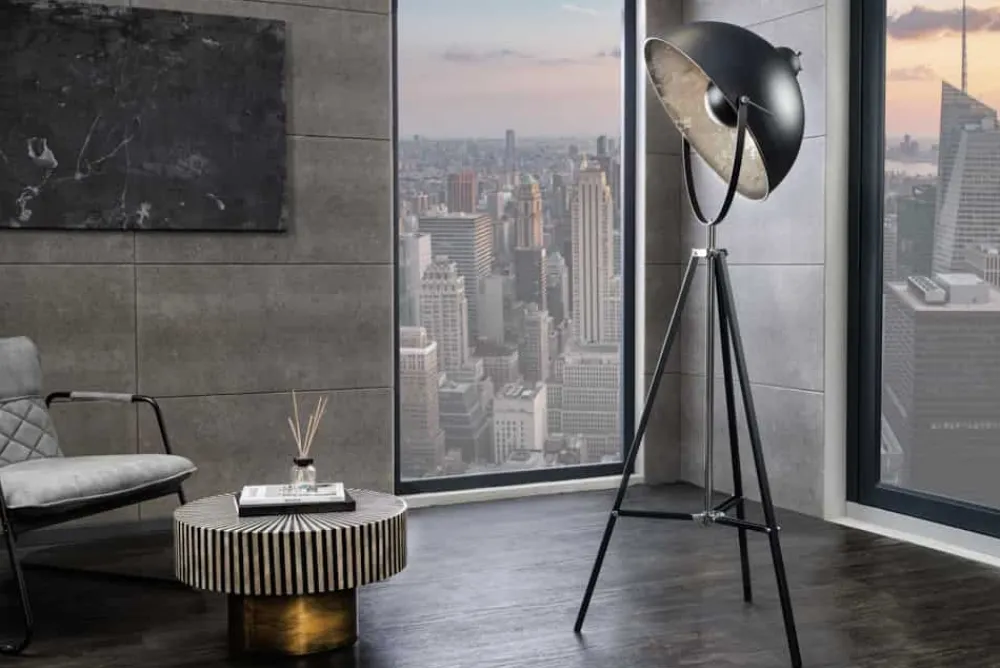 Riess-Ambiente Industrial Loft|Retro Möbel > Stehlampe BIG STUDIO 170cm schwarz Blattsilber-Optik Industrial Design