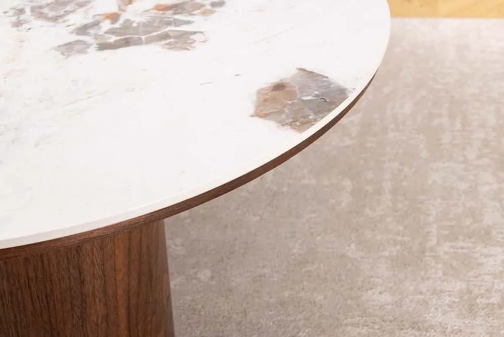 Riess-Ambiente Skandinavisch|Couchtische & Truhen > Stilvoller Couchtisch ORGANIKO 110cm weiß braun Walnuss Pandora Keramik