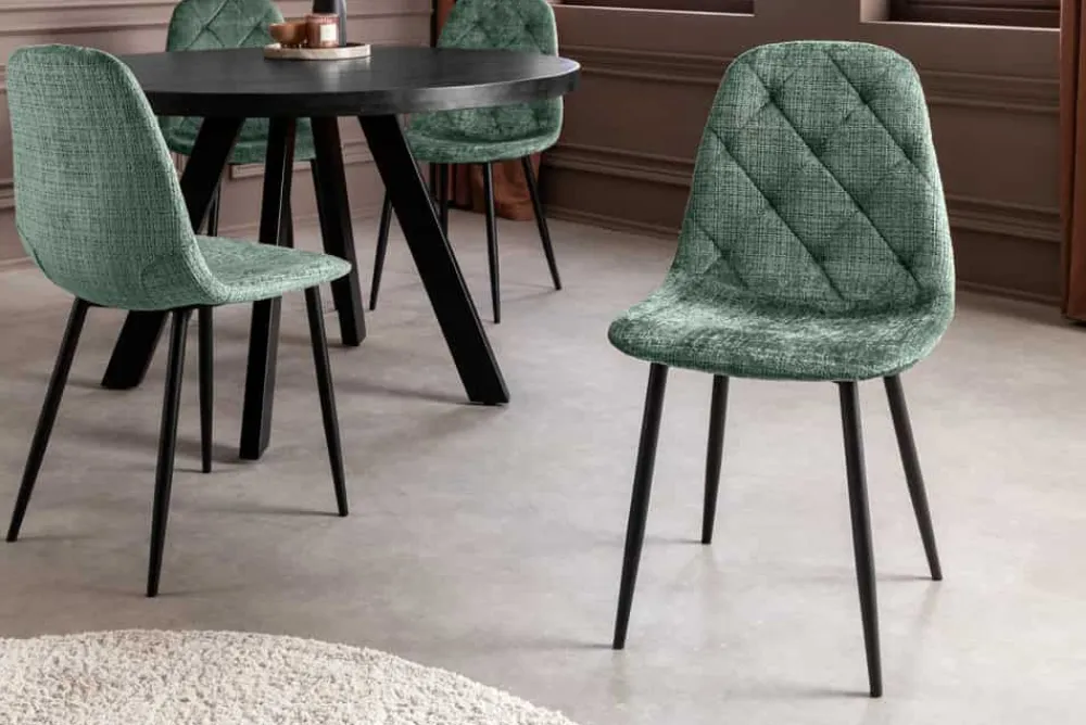Riess-Ambiente Stühle > Stilvoller Stuhl GLAMM grün Chenille Cremona mit Rauten-Steppung schwarze Metallbeine